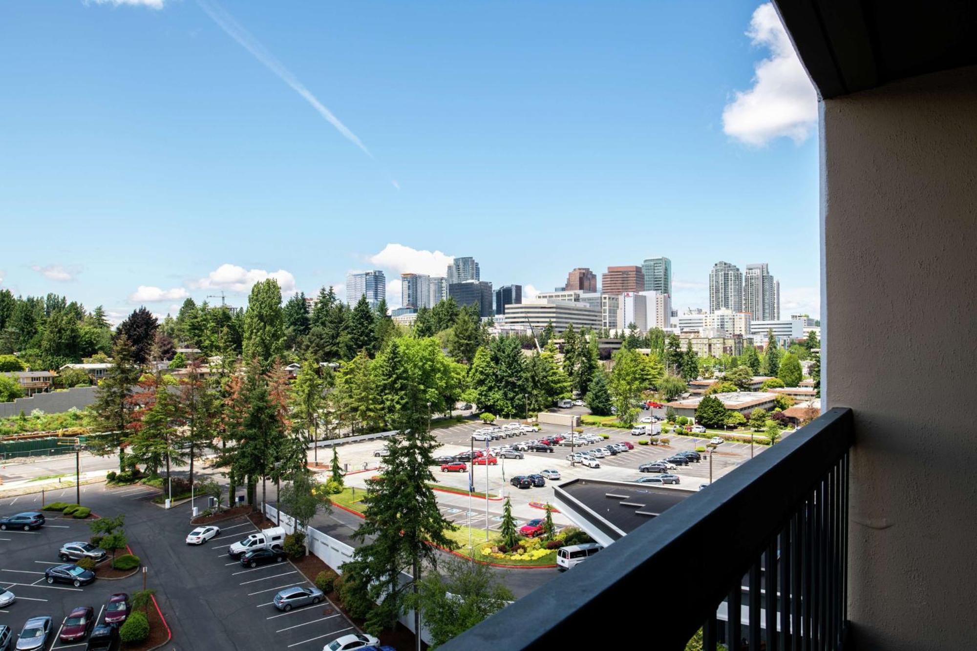 Hotel Hilton Bellevue Exterior foto