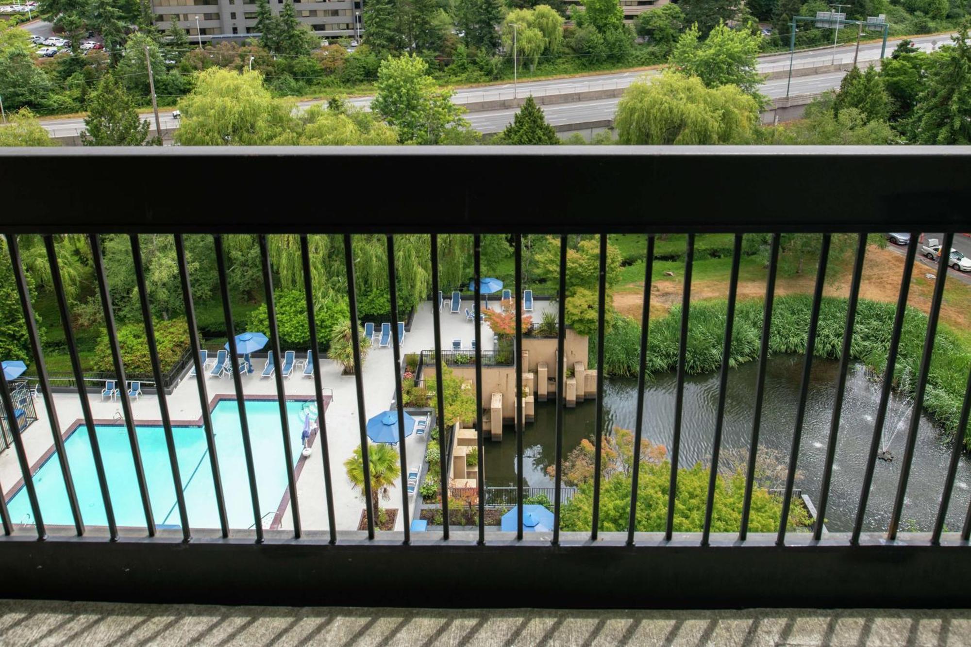Hotel Hilton Bellevue Exterior foto